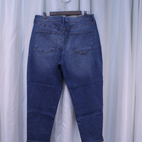 Sonoma Women's Dark Blue Ankle Jeans - Picture 5 of 10